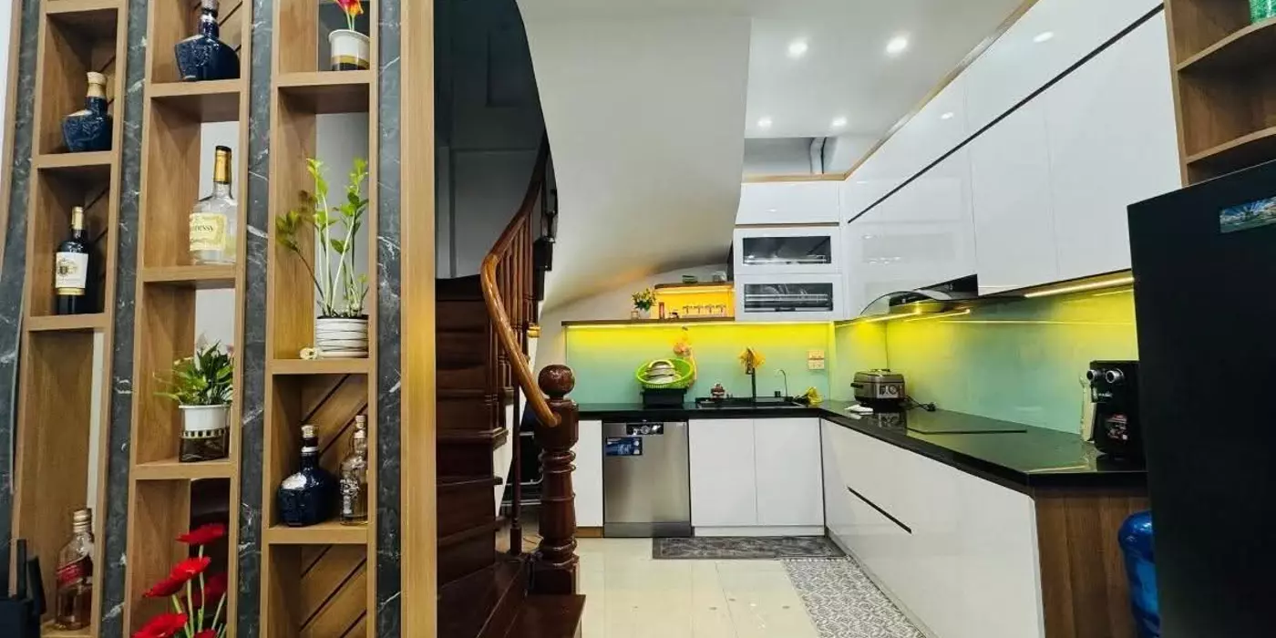 🔥 BÁN NHÀ PHỐ QUAN HOA – NGÕ THÔNG – KINH DOANH ĐỈNH – FULL NỘI THẤT – 11.xx TỶ