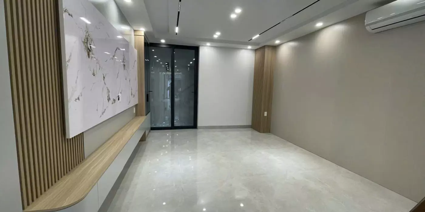 Siêu phẩm nhà đẹp 5 tầng Nguyễn Côg Trứ thang máy ô tô ngủ trong nhà