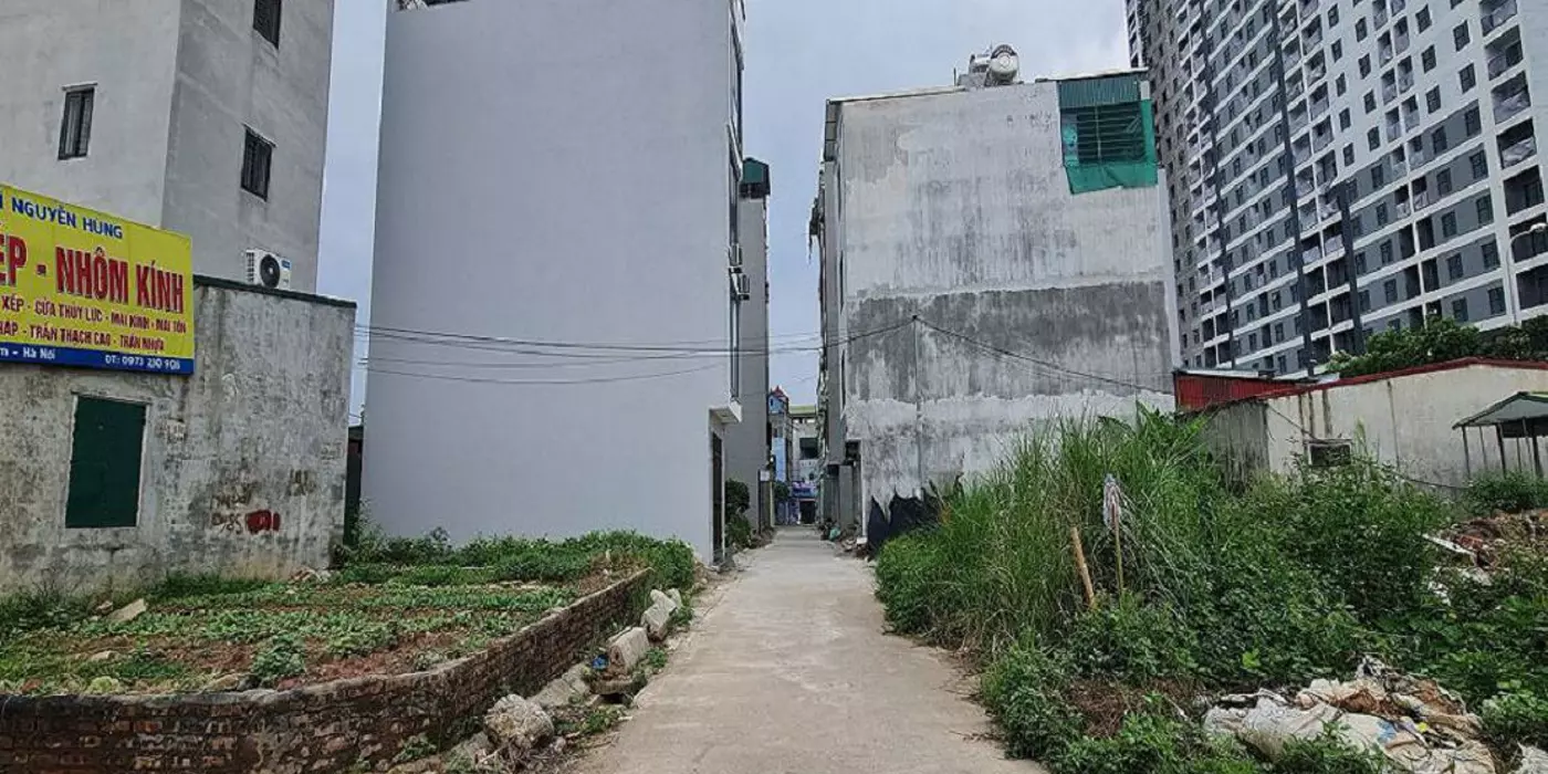Bán nhà 3 tầng tại Đặng Xá, Gia Lâm, giá chỉ 3 tỷ x cho 60m2 đất. Lh 0989894845