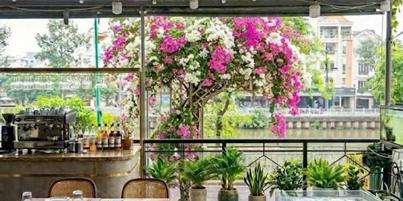 Bán nhà mặt tiền Trường Sa, QUẬN 3, DT 39 m2 (4 x 10), giá 8.5 tỷ