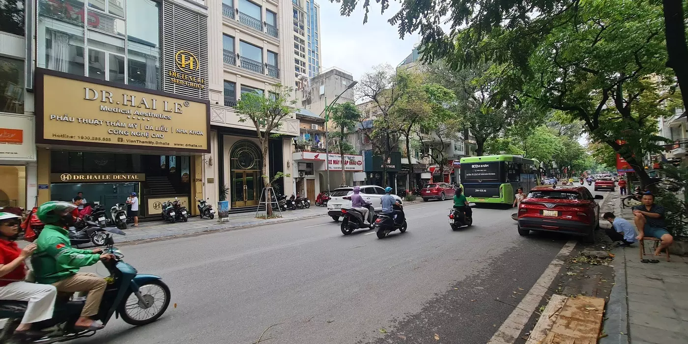 💥 CẦN BÁN SIÊU PHẨM MẶT PHỐ HUẾ - HAI BÀ TRƯNG - MẶT TIỀN  9M - 7 TẦNG KINH DOANH ĐẮC ĐỊA