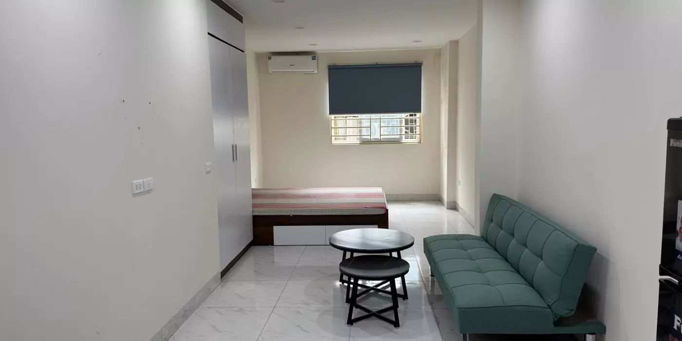 Chính chủ cho thuê căn hộ studio, dt 35m2, có thang máy, nội thất đầy đủ. LH: 0971883511