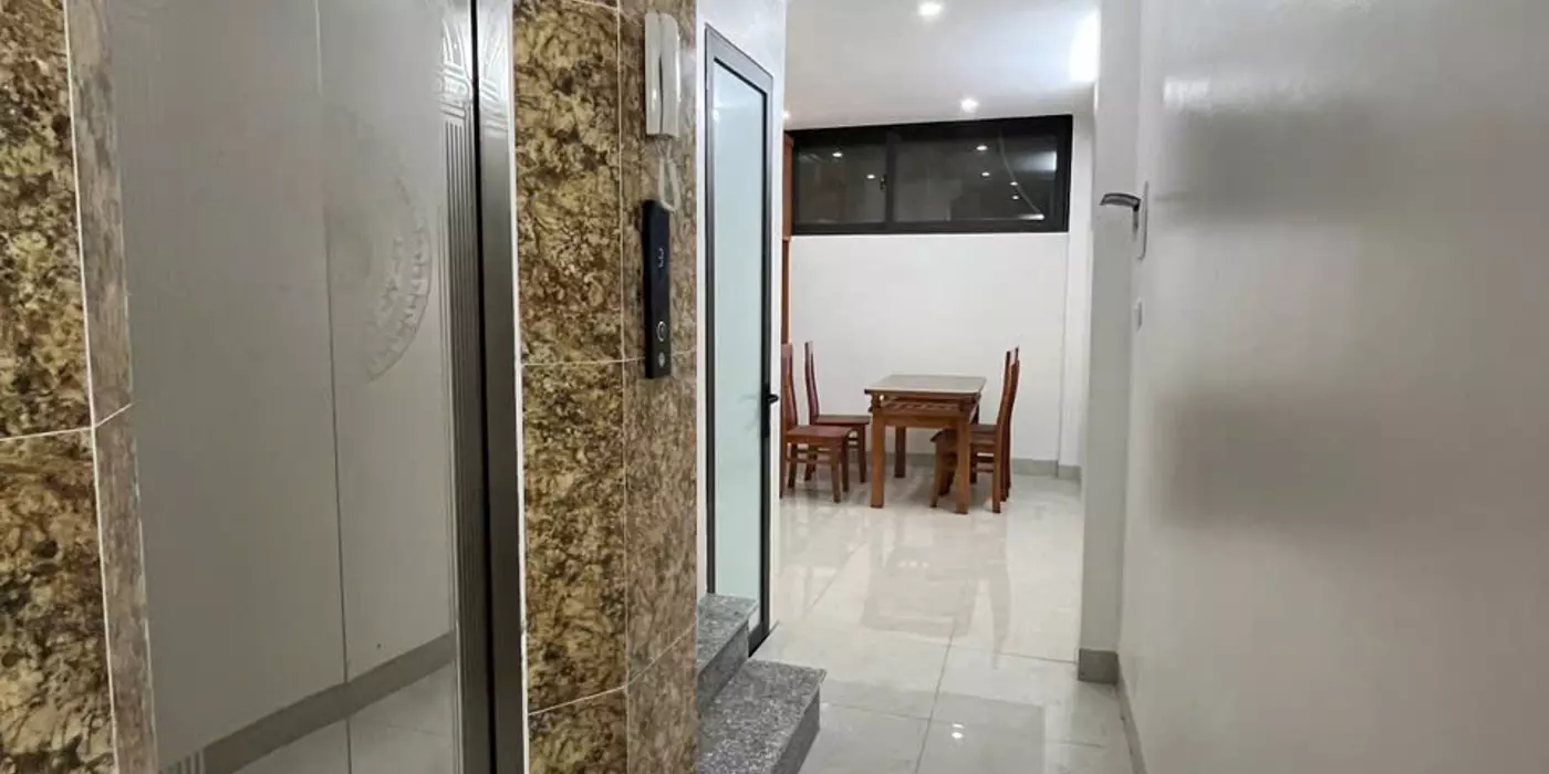 Bán nhà Tô Hiệu Hà Đông 40m2, 5 tầng Thang máy , đầy đủ công năng, 11.3 tỷ.