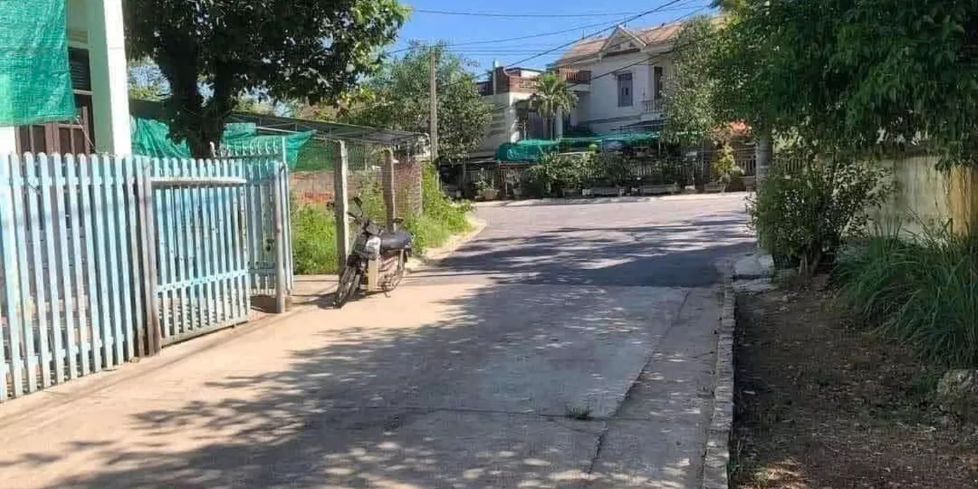 Đất kiệt Hàm Nghi trung tâm phường Nam Đông Hà, sát trường tiểu học Hàm Nghi