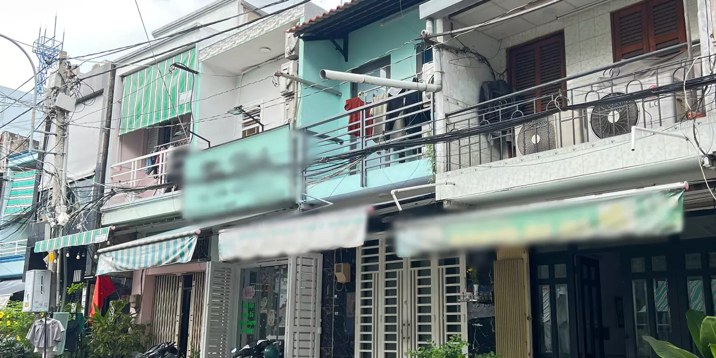 Nhà 2 tầng mặt tiền Mạc Vân P12Q8 . Giá : 5.2 tỷ