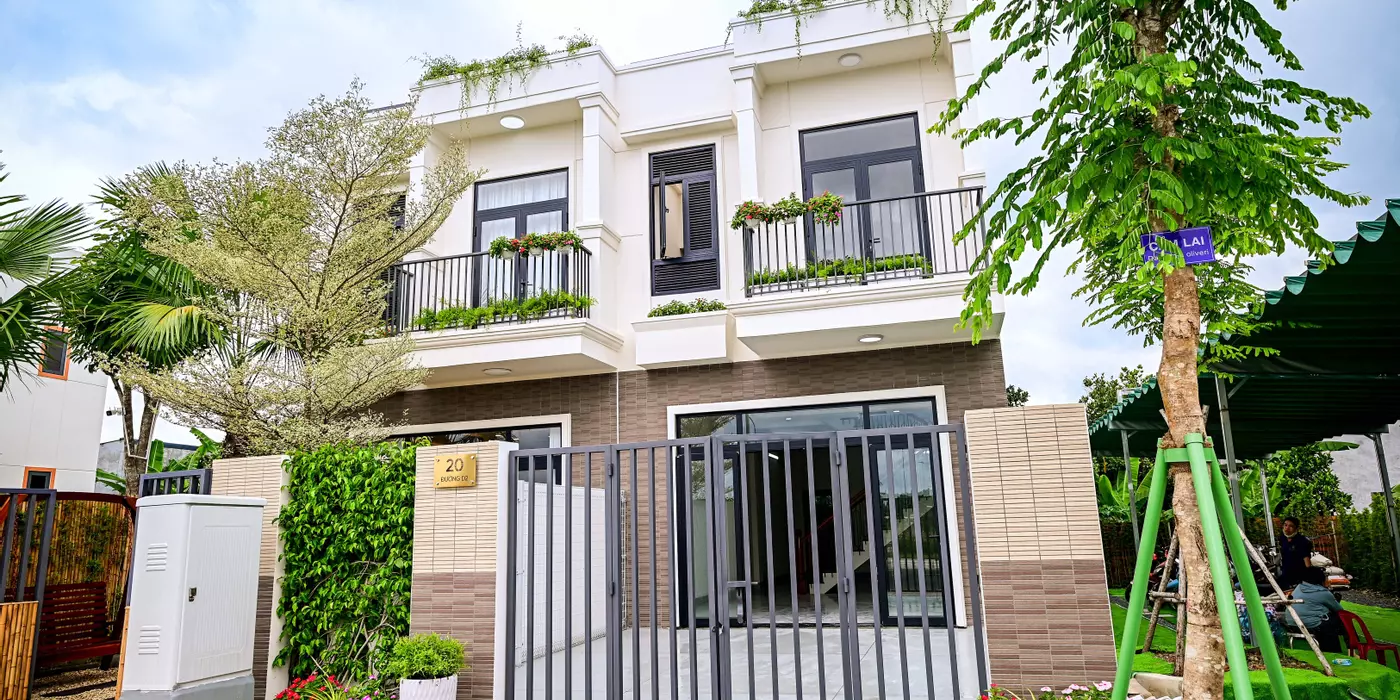 Bán nhà gấp ngay thành phố tân uyên chỉ 2.4 tỷ có shr