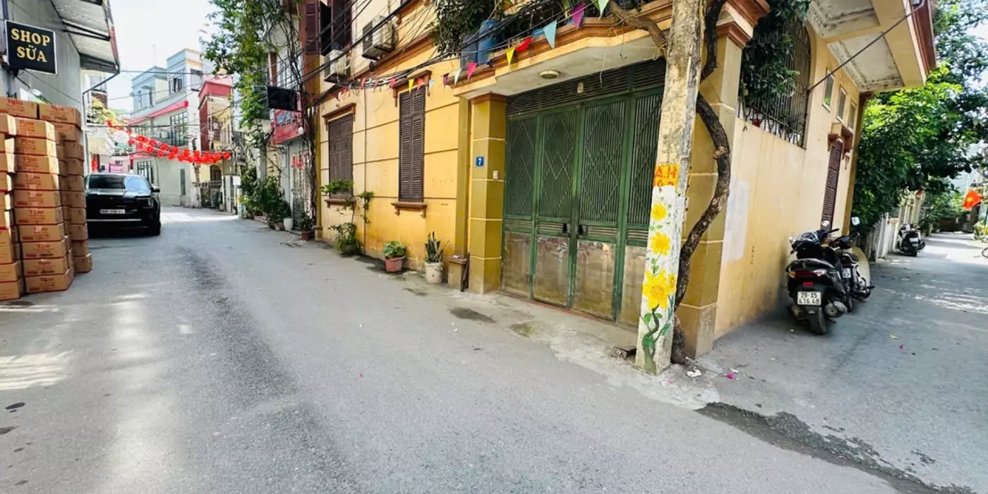 38m2 NHÀ DÂN XÂY TRẠM TRÔI, Ô TÔ ĐỖ CỬA, THOÁNG TRƯỚC SAU, SÁT ĐƯỜNG QL32, nhỉnh 7 tỷ