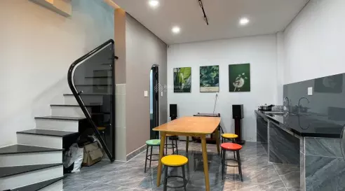 bán nhà bình thạnh 40m2 hẻm xe hơi gần chợ, bệnh viện và trường học, tiện ích đầy đủ