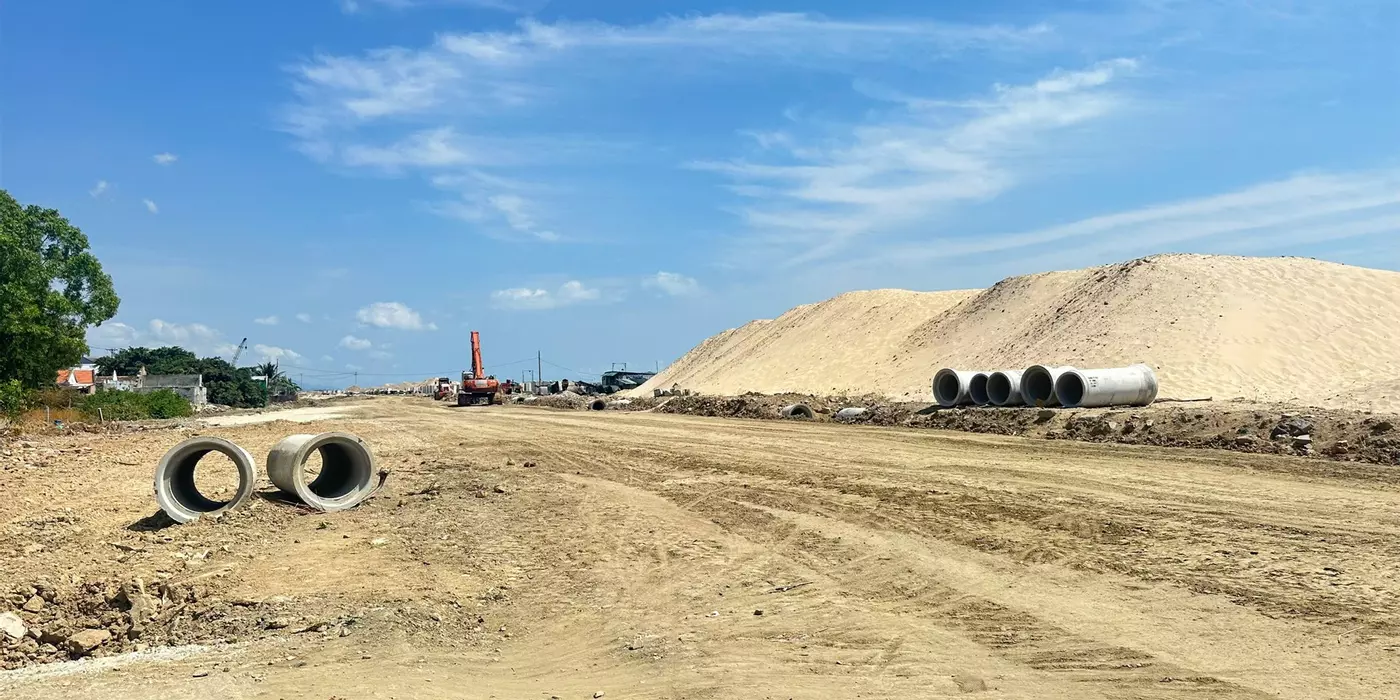 ĐẤT ĐẸP - GIÁ TỐT CHÍNH CHỦ BÁN LÔ GÓC MẶT BIỂN 370M2 xã Vạn Lương, Vạn Ninh Khánh Hoà
