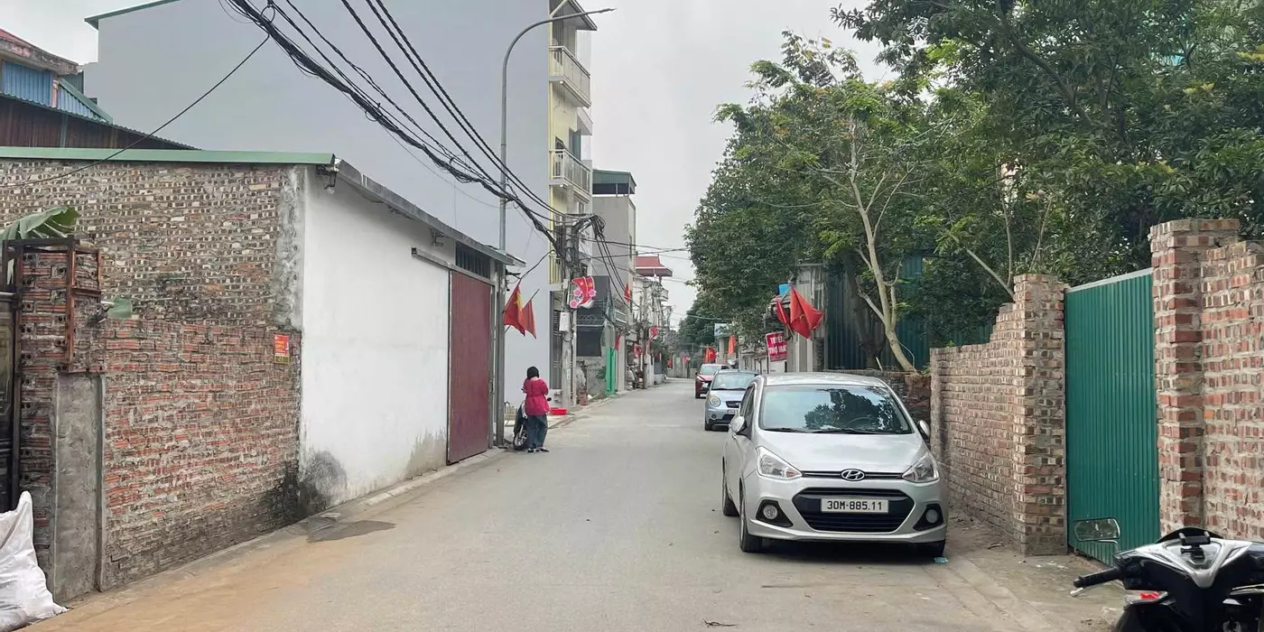 GIẢM CHÀO 1 TỶ - BÁN NHÀ DU NỘI ( ĐÔNG ANH) - NHÀ 3 TẦNG DÂN XÂY - 30M RA ĐƯỜNG Ô TÔ TRÁNH- 42M-