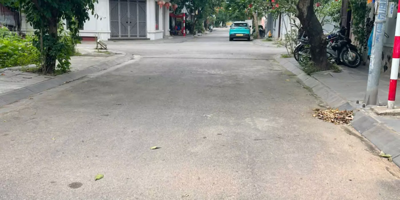 BÁN ĐẤT LONG BIÊN MẶT TIỀN Ô TÔ TRÁNH 64M2 GIÁ 15 TỶ