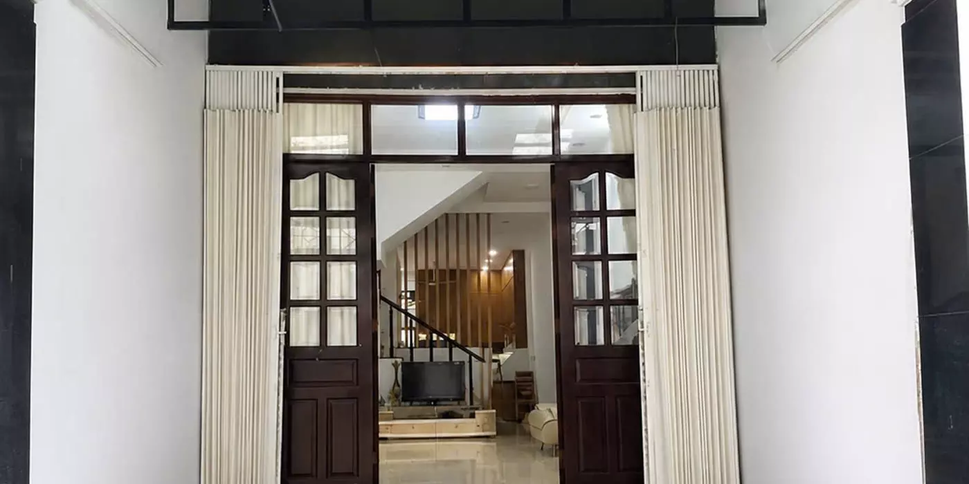 BÁN NHÀ LÂM VĂN BỀN QUẬN 7 – 2 MẶT TIỀN TRƯỚC SAU – XE VF3 ĐẬU CỬA – GIÁ 9,5 TỶ