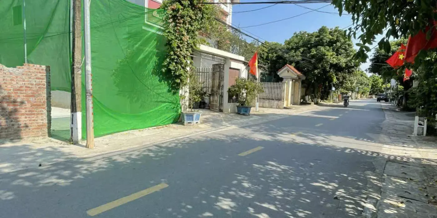 Cần tiền thanh khoản gấp mảnh đất đẹp, kinh doanh tốt, giá đầu tư cực hời