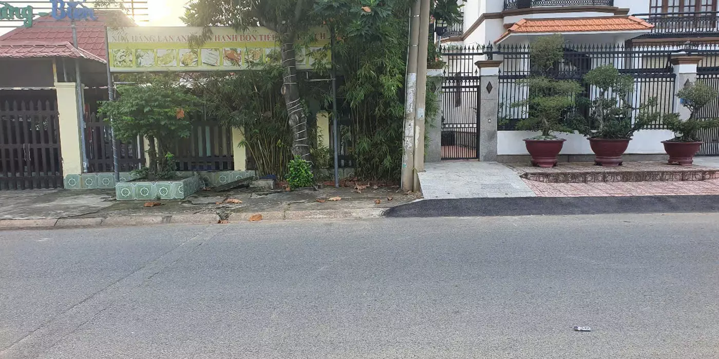 - CẦN BÁN LÔ ĐẤT MẶT TIỀN ĐƯỜNG SỐ 10 VIEW SÔNG SÀI GÒN, HIỆP BÌNH CHÁNH, THỦ ĐỨC