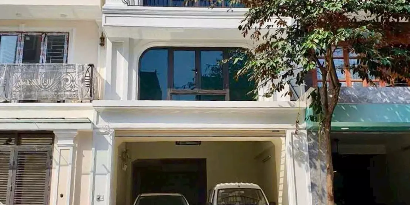 Nhà mới Ngọc Thuỵ- long biên- giảm 1 tỷ-  80m2-Mt 5m-còn hơn 16 tỷ-Ô TÔ-THANG MÁY-FULL NỘI THẤT-SỔ