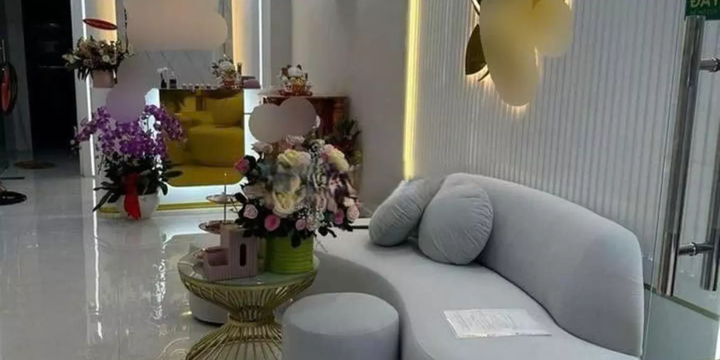 Cho Thuê Nhà Quận 3 - Mặt Tiền Tiện Kinh Doanh - 4PN - 35 Triệu