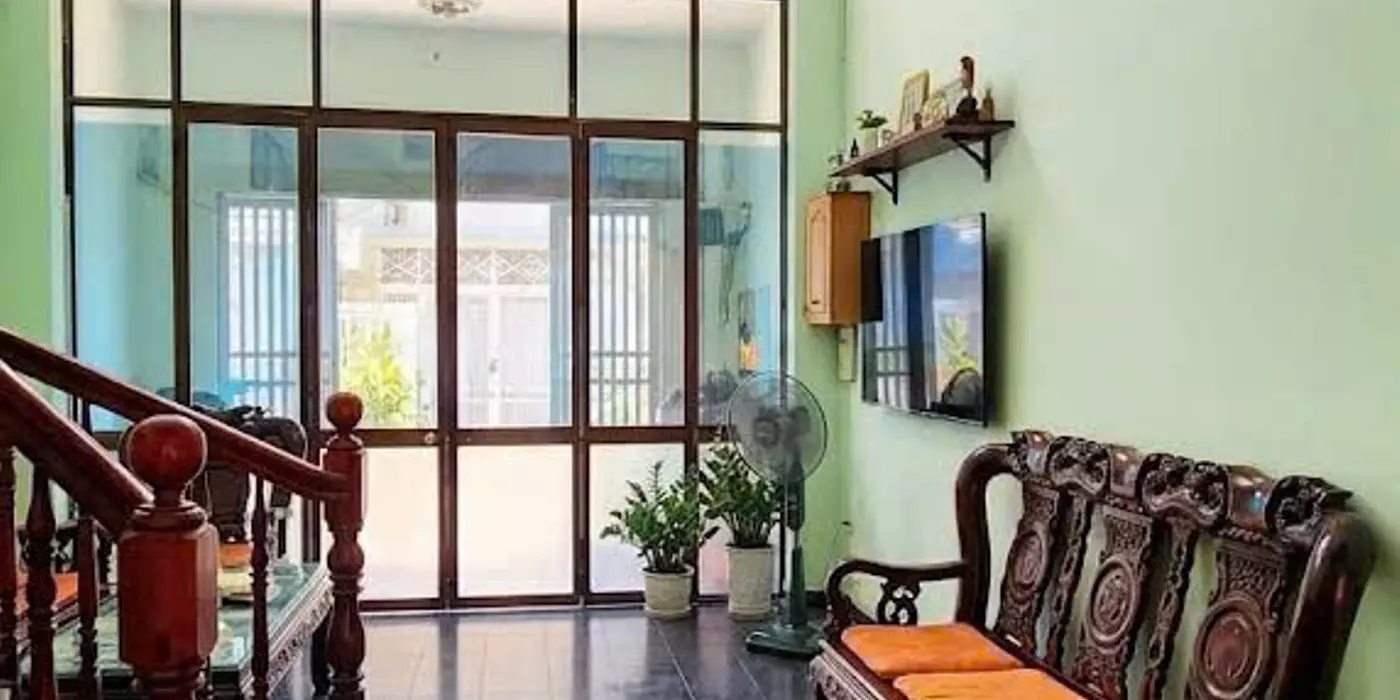 Bán nhà Hồng Lạc, QUẬN TÂN BÌNH, (thông ra Lạc Long Quân), 58 m2 vuông vắn, 8.9 tỷ
