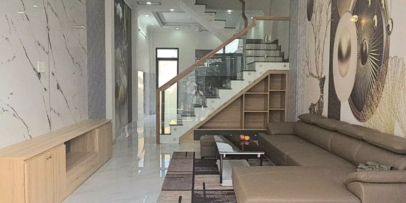Bán nhà 4 tầng đường Nguyễn Duy Trinh, Long Trường, Q9, Thủ Đức, TP HCM. DT 64m2, sổ hồng riêng,