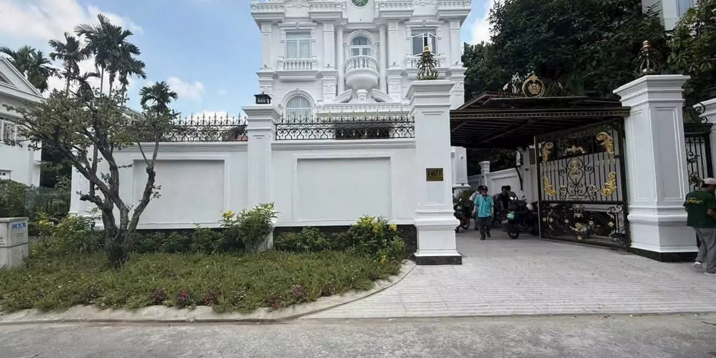 Bán Dinh Thự 2MT Compound Nguyễn Văn Hưởng P. Thảo Điền [Quận 2] TP Thủ Đức.