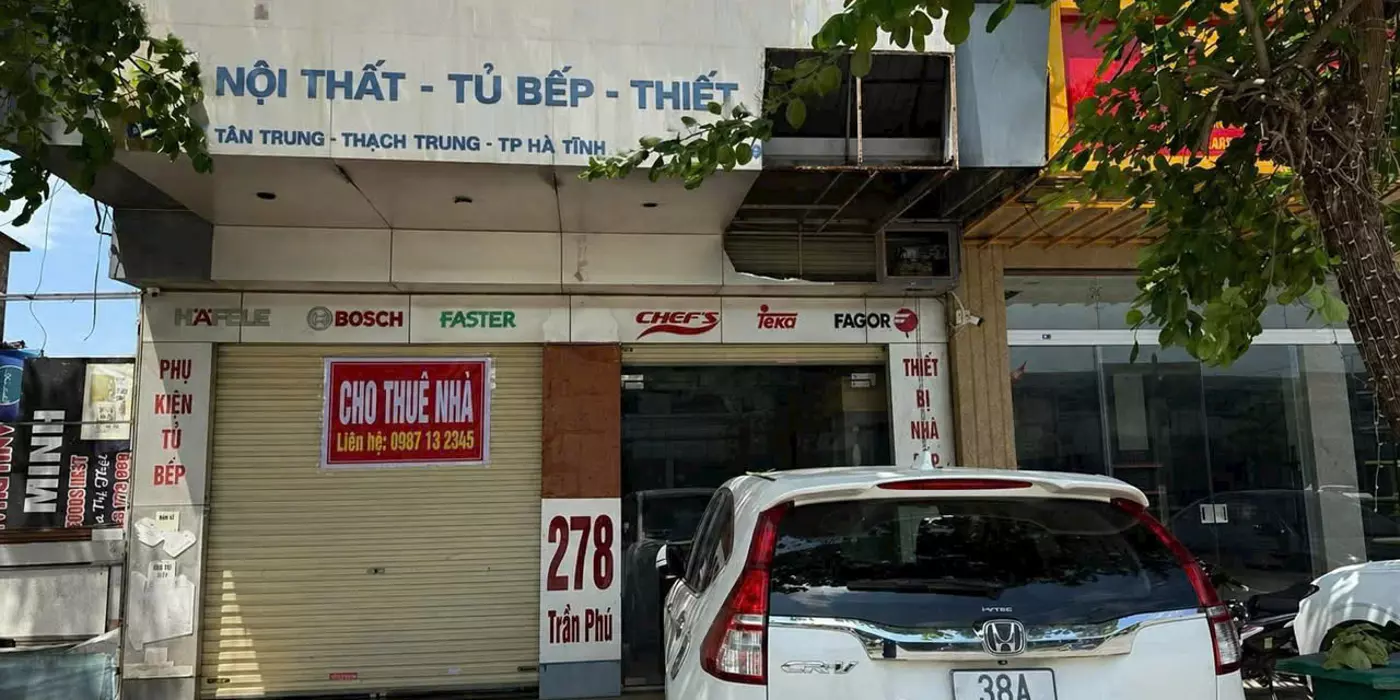 CHO THUÊ NHÀ MẶT TIỀN KINH DOANH – VỊ TRÍ ĐẮT GIÁ TRUNG TÂM TP. HÀ TĨNH THIẾT KẾ SẴN CÔNG NĂNG –