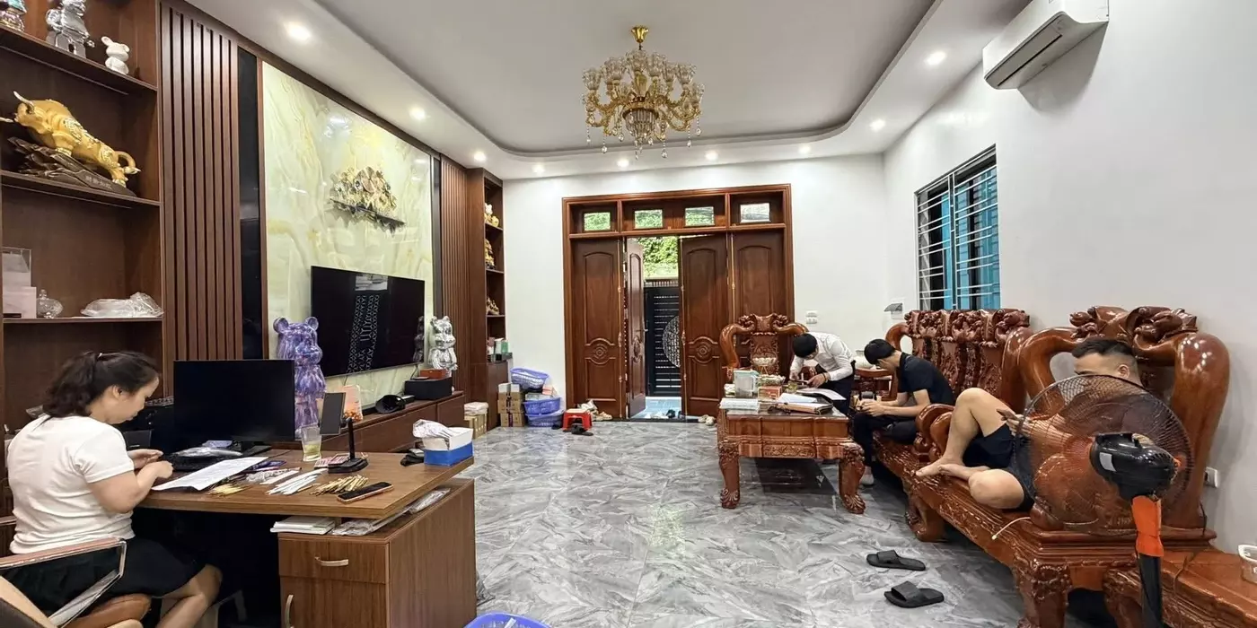 NHÀ THANG MÁY NGUYỄN KHANG - 99M² - 6 TẦNG - MẶT TIỀN 6.5M - CÁCH Ô TÔ TRÁNH 15M