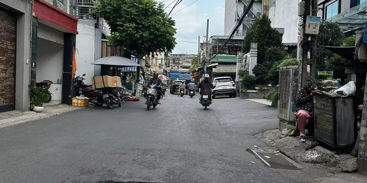 Bán nhà HXH 10m Nguyễn Văn Thương - giao D2, 11x24m, 4 Tầng, 1 đời Chủ, 6PN, 33 Tỷ.