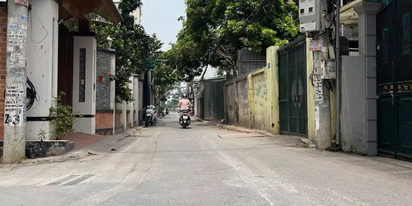 BÁN ĐẤT NGỌC THUỴ LONG BIÊN Ô TÔ TRÁNH ĐẤT VUÔNG ĐẸP