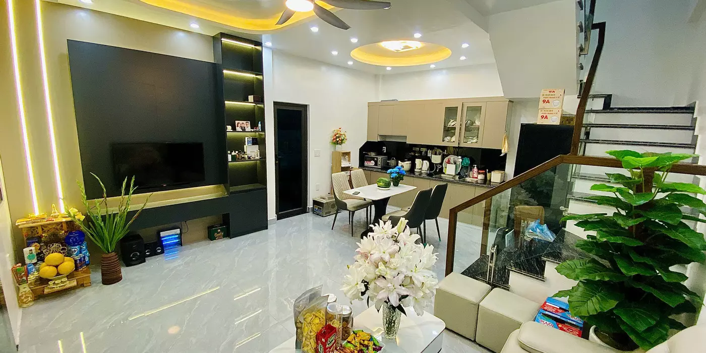 BÁN NHÀ LÔ GÓC ĐỘC LẬP MỚI TINH - NGÕ 80 DƯ HÀNG
