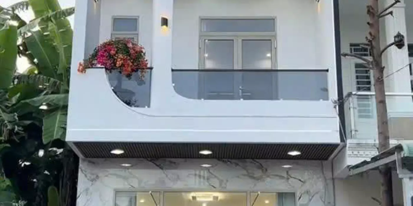Nhà 1 trệt 2 lầu dtsd 200m², tp. thủ dầu một - chỉ 2.95 tỷ nhà mới xây - sổ sẵn công chứng.