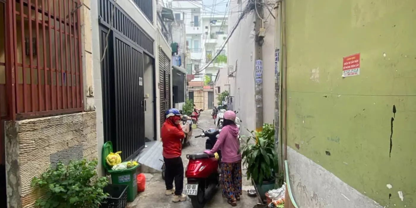 HOT HOT – CẦN BÁN ĐẤT TẶNG NHÀ CẤP 4 – HẺM XE HƠI, GIÁ TỐT – Tại Phường An Hội Đông, TP.HCM