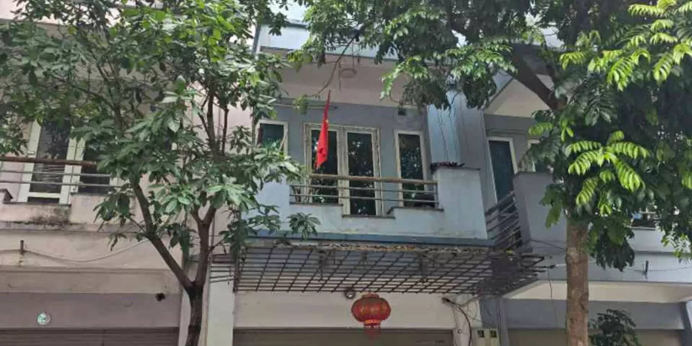 Nguyễn Văn Cừ Long Biên 11 tỷ 55m ô tô qua nhà gần công viên