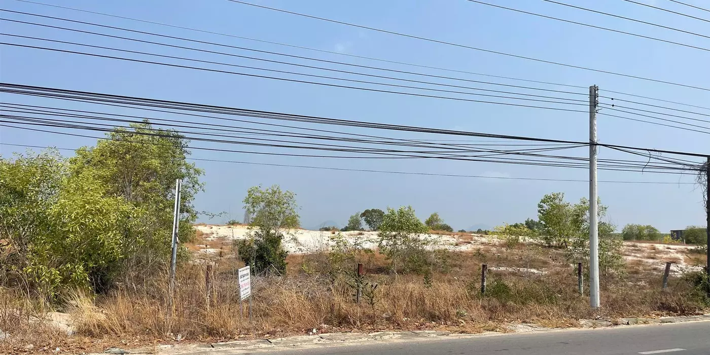 Đất ngộp 9,5m x 120m đất thổ cư mặt tiền Nguyễn Chí Thanh, LaGi 2,53tr/m2