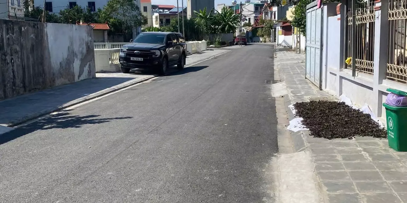 BÁN ĐÁT MAI LÂM ( ĐÔNG ANH) - LÔ GÓC - VUÔNG VẮN- GẦN ĐƯỜNG QUY HOẠCH 40M- 60M- 6TỶ