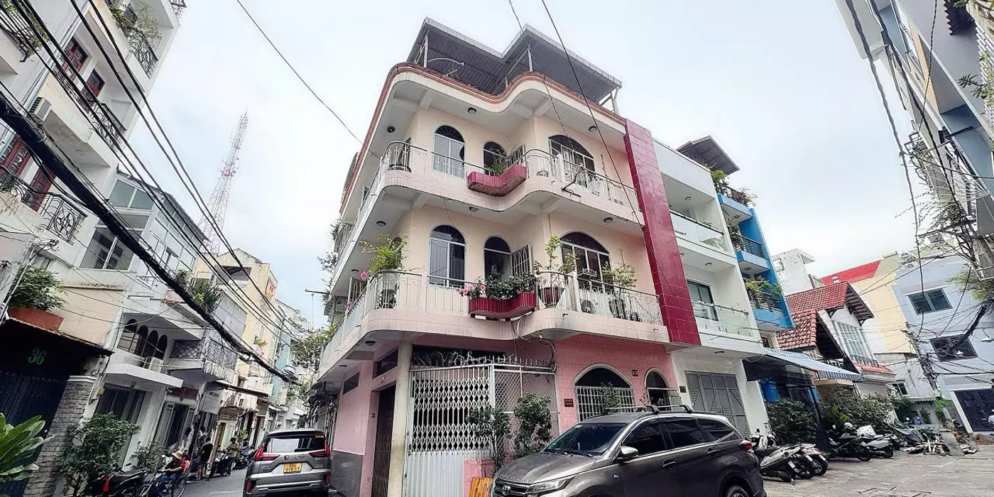 HIẾM NHÀ BÁN DẠNG BIỆT THỰ MÁI NGÓI Đ.NGUYỄN CẢNH CHÂN, QUẬN 1 - NGANG HIẾM 6,3M * 14M - NGAY GÓC