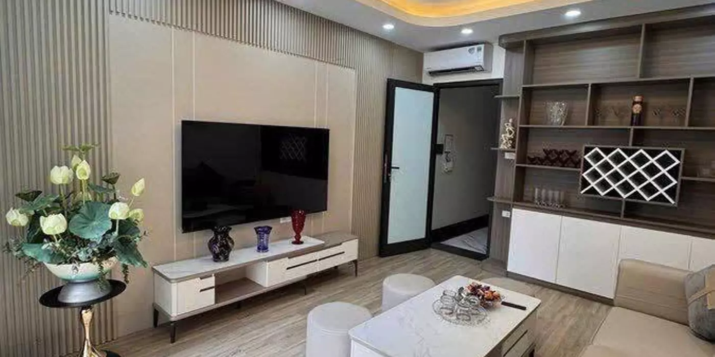 NHÀ MỚI TINH – THANG MÁY – NGỌC THỤY – LONG BIÊN,  GIÁ CHỈ 9.6 TỶ