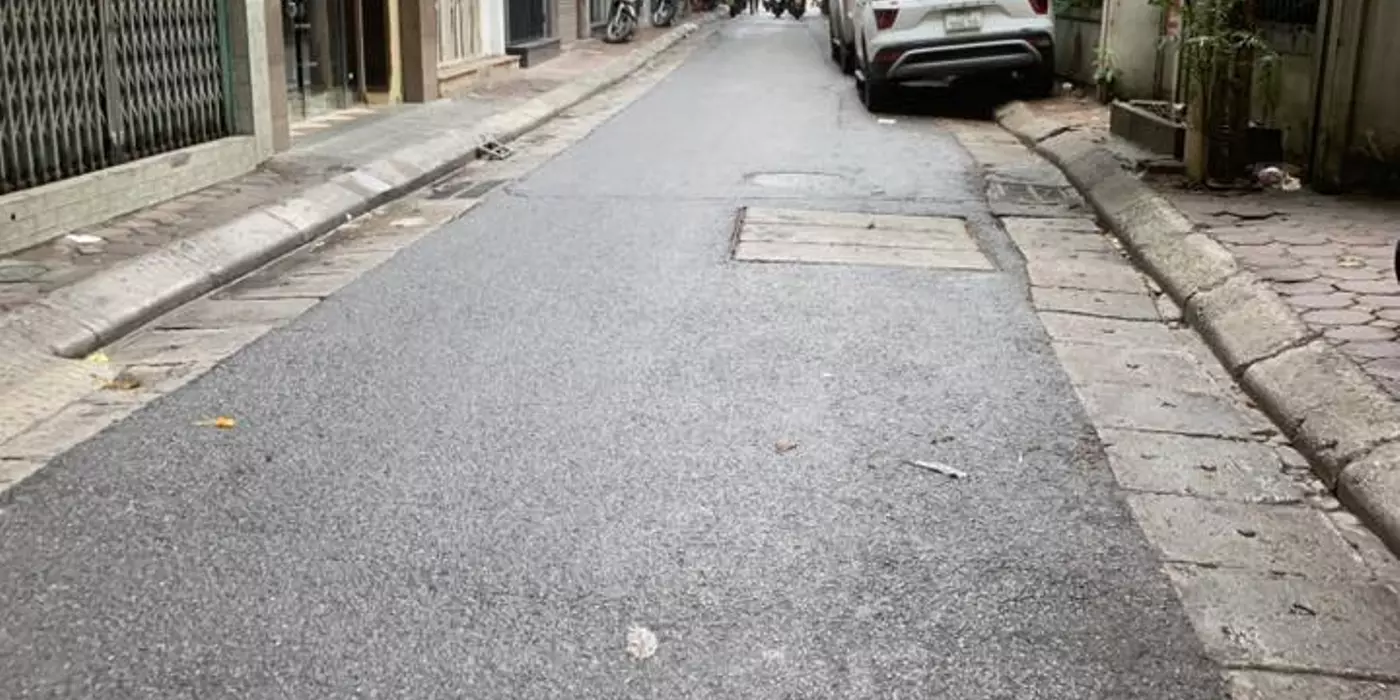 Bán nhà phố Bạch Mai, Hai bà Trưng 33m, 5 tầng, mt 5m. Giá: 15 tỷ