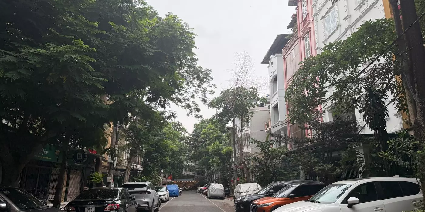 Ngõ ô tô thông Chu Huy Mân, Long Biên 10 tỷ 50m Tin thật - Nhà Thật