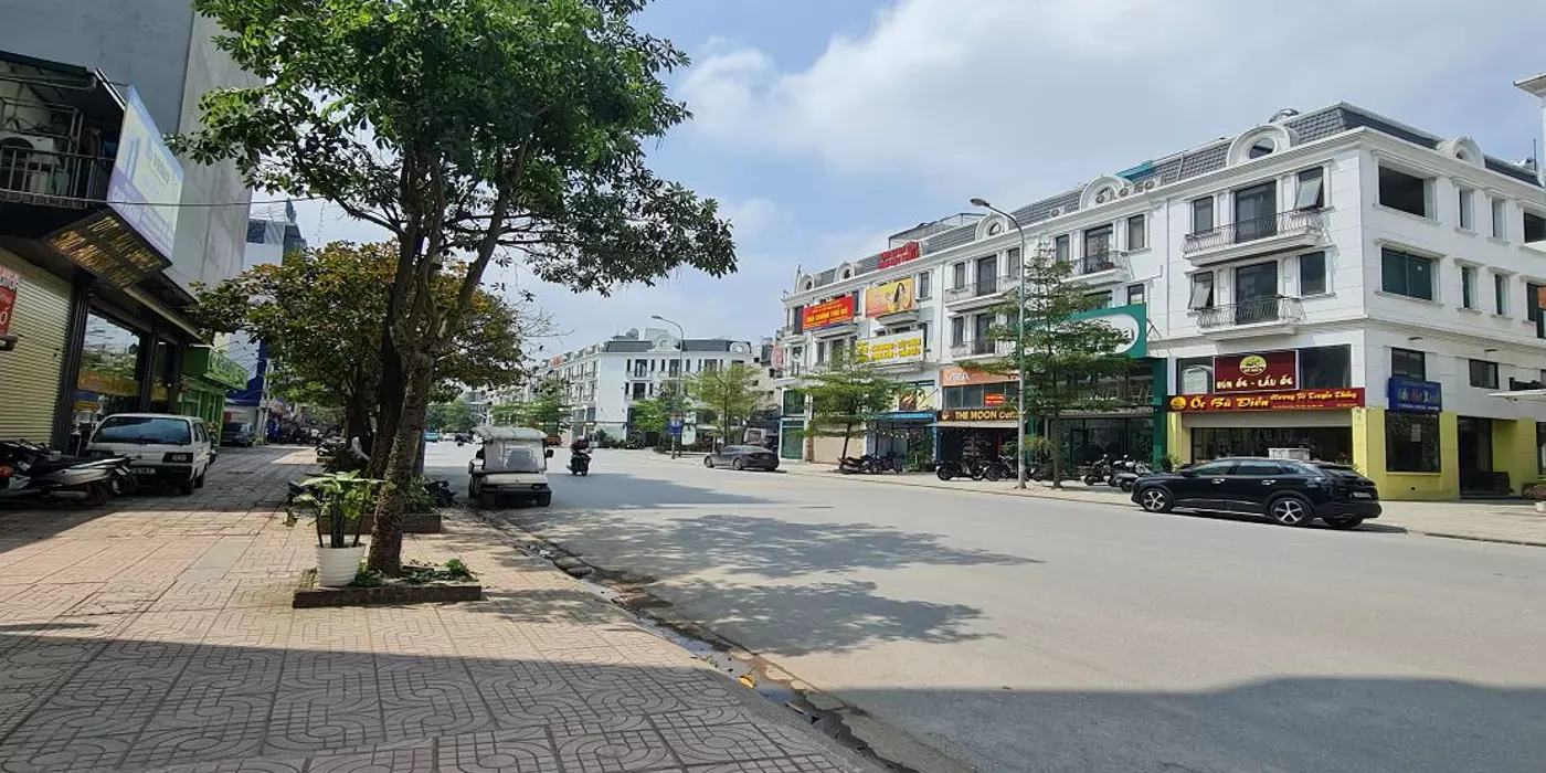 ĐẤT TRUNG TÂM TRÂU QUỲ  đường 22M – Kinh doanh. 36m2 giá tốt. Lh 0392248515