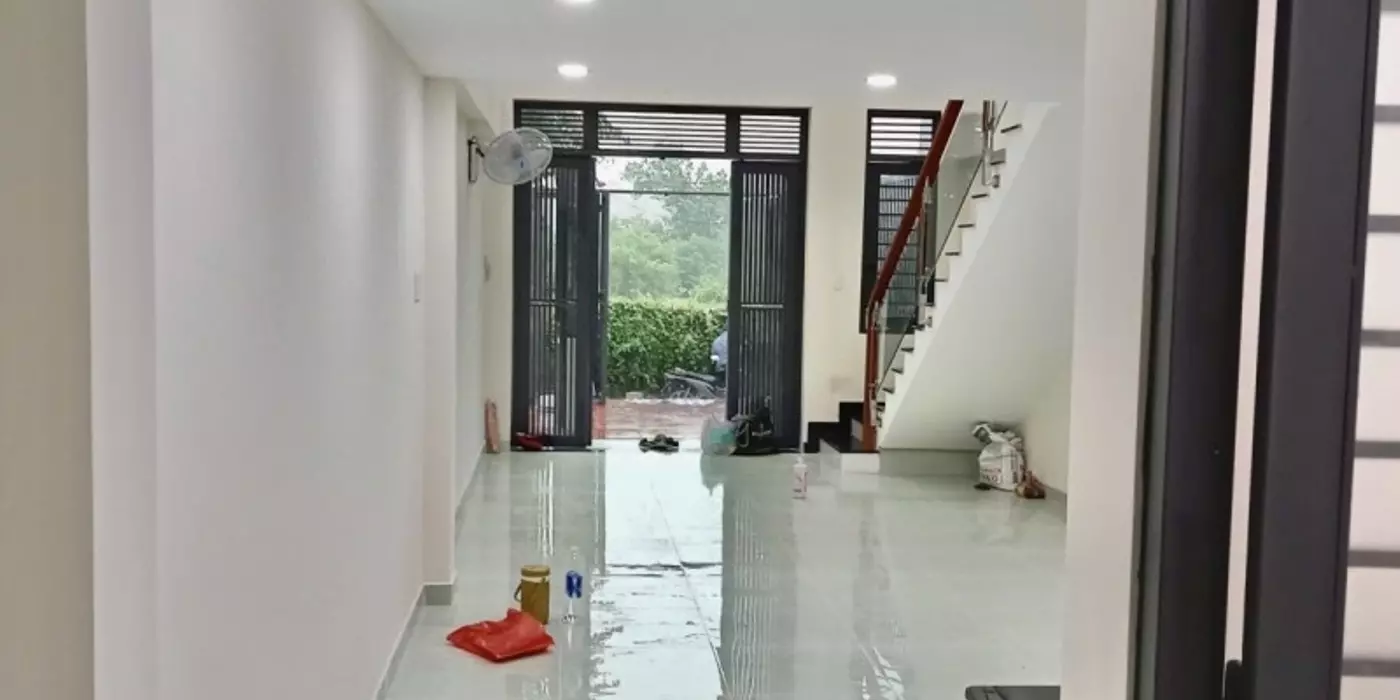 Bán nhà đường Số 11, Trường Thọ, Thủ Đức, TP HCM. DT 93m2 (4x24m), 2 tầng,  sổ hồng, giá 7.15  tỷ.