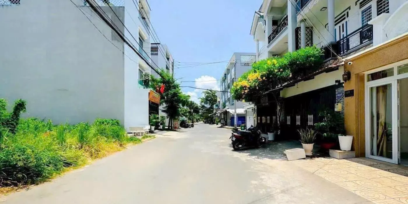 NHÀ HẺM XE HƠI ĐÀO TÔNG NGUYÊN, NGAY CHỢ, 4X16M, 4 TẦNG, CHỈ HƠN 7.5 TỶ