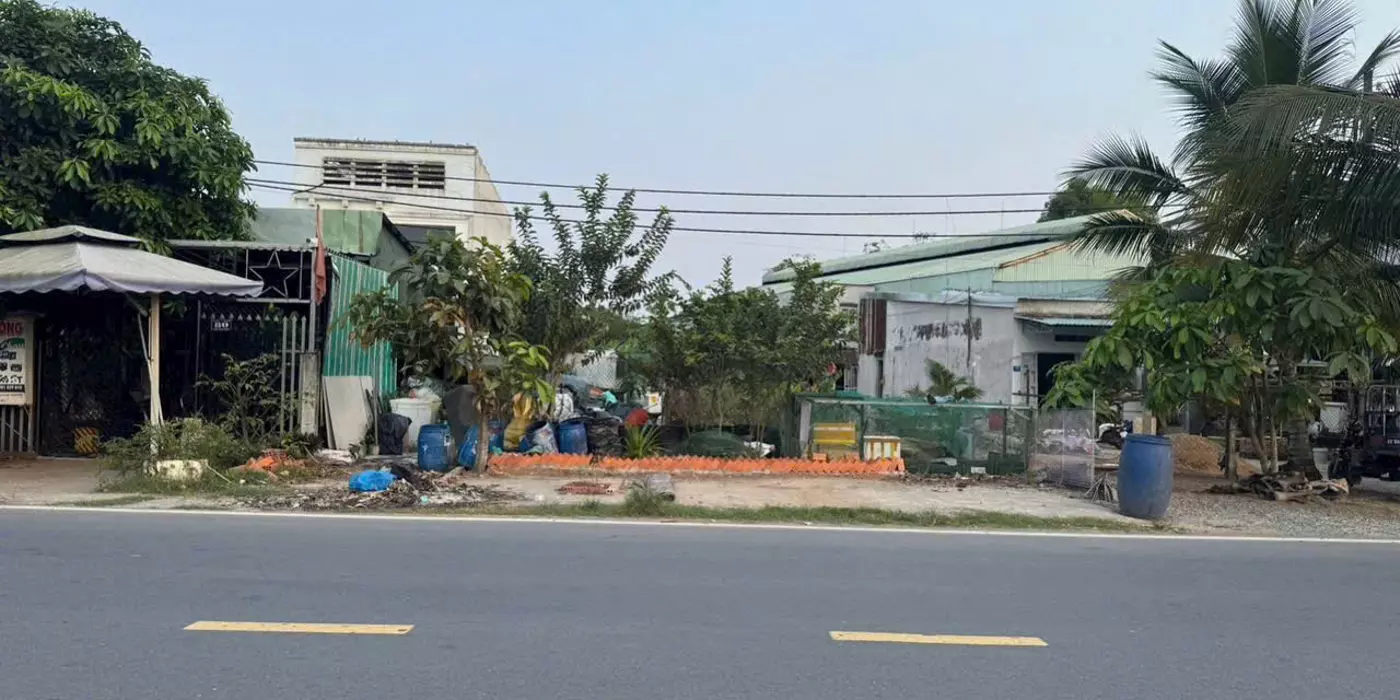 Bán đất mặt tiền Mai Bá Hương,Lê Minh Xuân dt 1000m2 (gần 800m2 thổ cư) giá giảm còn 18 tỷ
