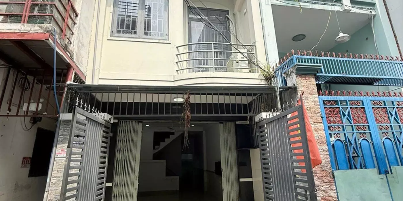 HẺM XE HƠI LÝ PHỤC MAN,QUẬN 7 – 68M² – 3PN – GIÁ 7,95 TỶ