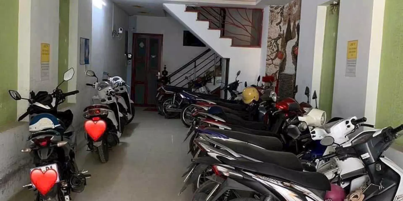 Mặt  Tiền  Dương  Văn Dương - Tân Phú - 5  Tầng - Dòng Tiền 360tr /Năm - Nhỉnh 9 Tỷ