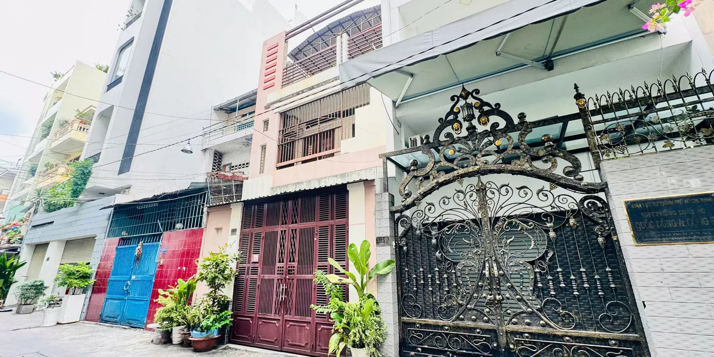 CHÍNH CHỦ BÁN TÒA NHÀ 6 TẦNG HXH Đ.LÊ VĂN SỸ, QUẬN 3 - NGANG HIẾM 8M*15M* LH GIANG GIANG: