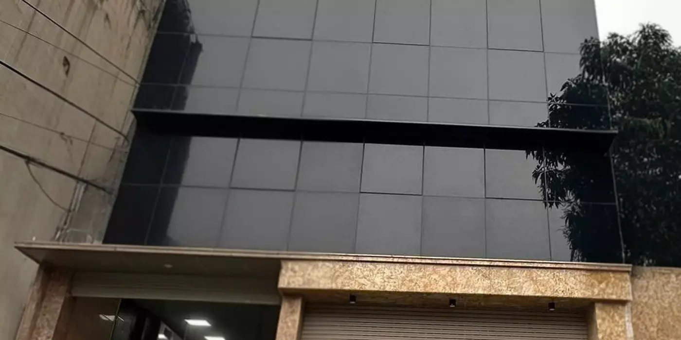 Cho thuê nhà, THANG MÁY, 148m2- 6T, Nguyễn Tuân, Vũ Trọng Phụng -65 tr