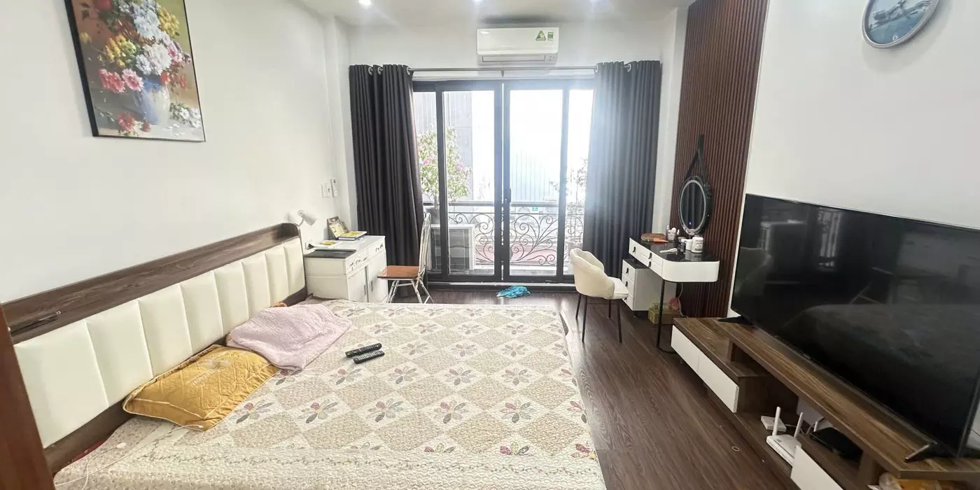 Bán nhà kim ngưu 6 tầng dân xây ô tô đỗ cửa 10M ra phố hai bà trưng