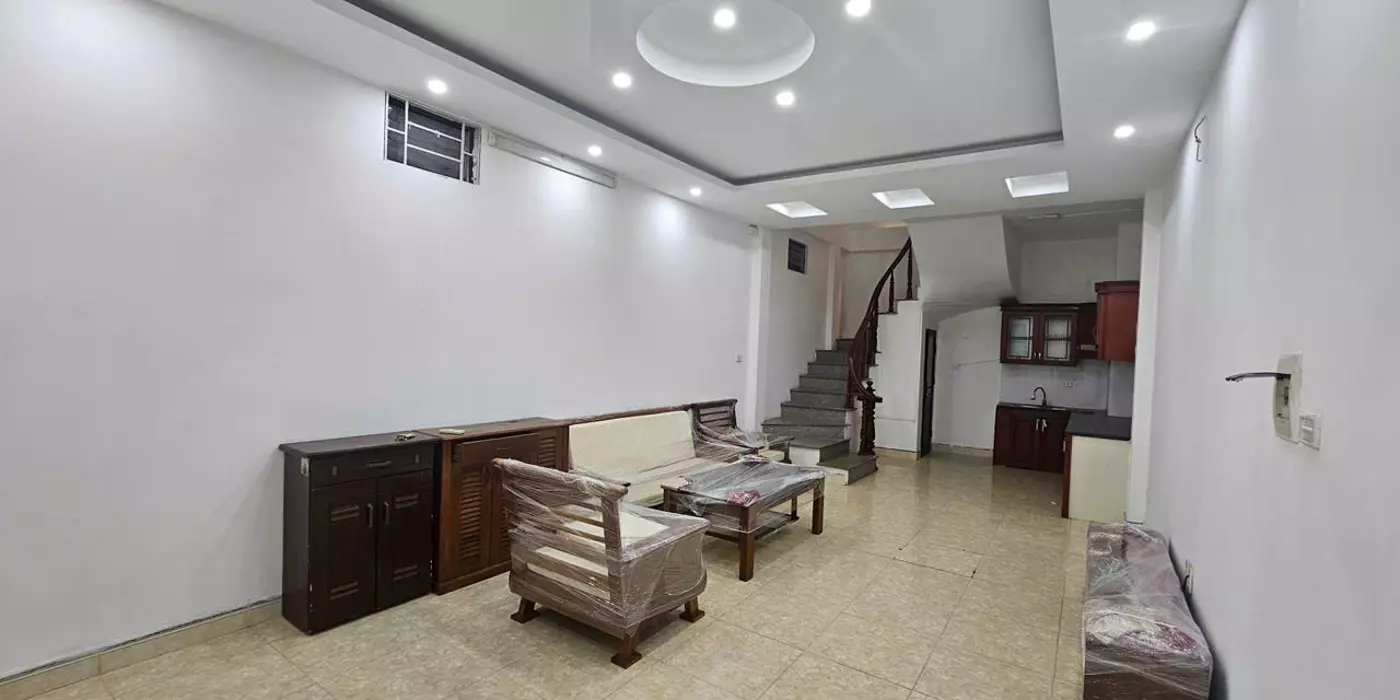 CHO THUÊ NHÀ NGUYÊN CĂN 5 TẦNG – VỊ TRÍ VÀNG NGỌC LÂM, LONG BIÊN