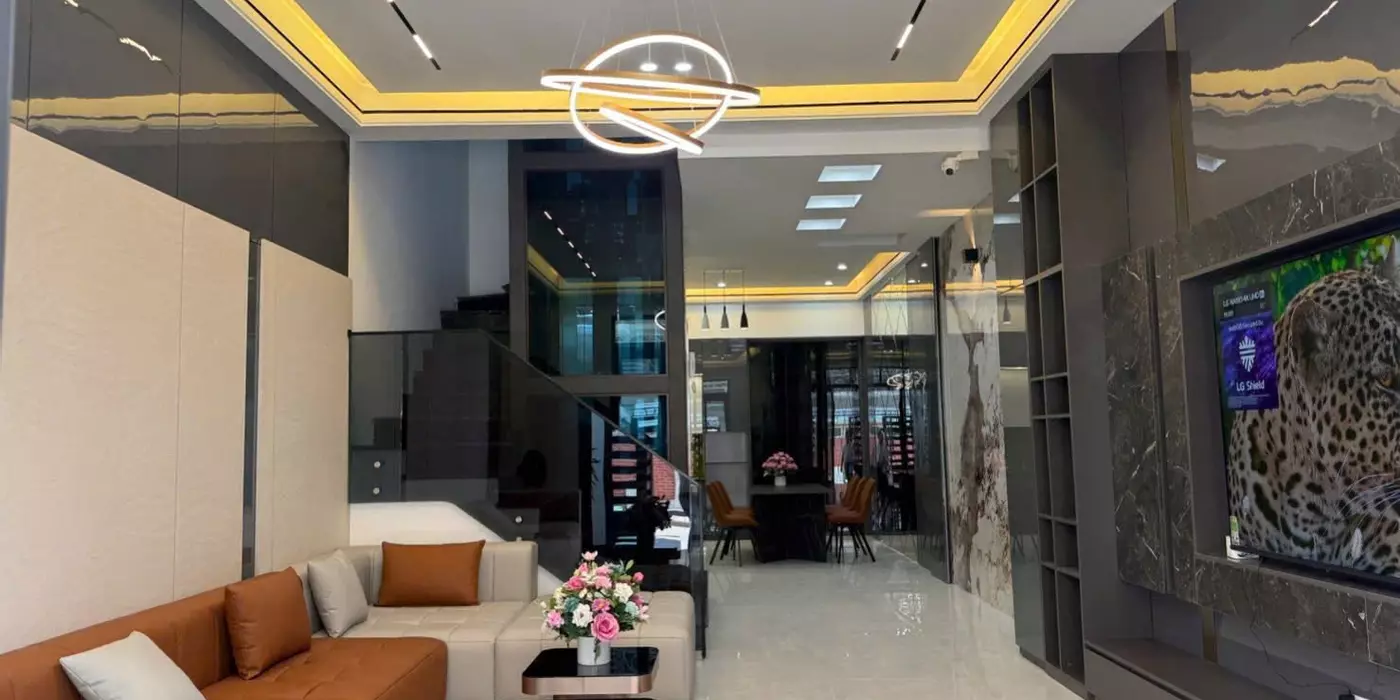 BÁN NHÀ BÁT KHỐI 90M2- 5 TẦNG THANG MÁY- Ô TÔ TRÁNH ĐỖ- 17.x Tỷ