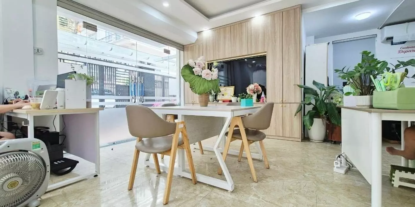 BIỆT THỰ KĐT MỄ TRÌ  160M² - MT 10M - Ô TÔ TRÁNH - DÒNG TIỀN 500 TRIỆU/NĂM