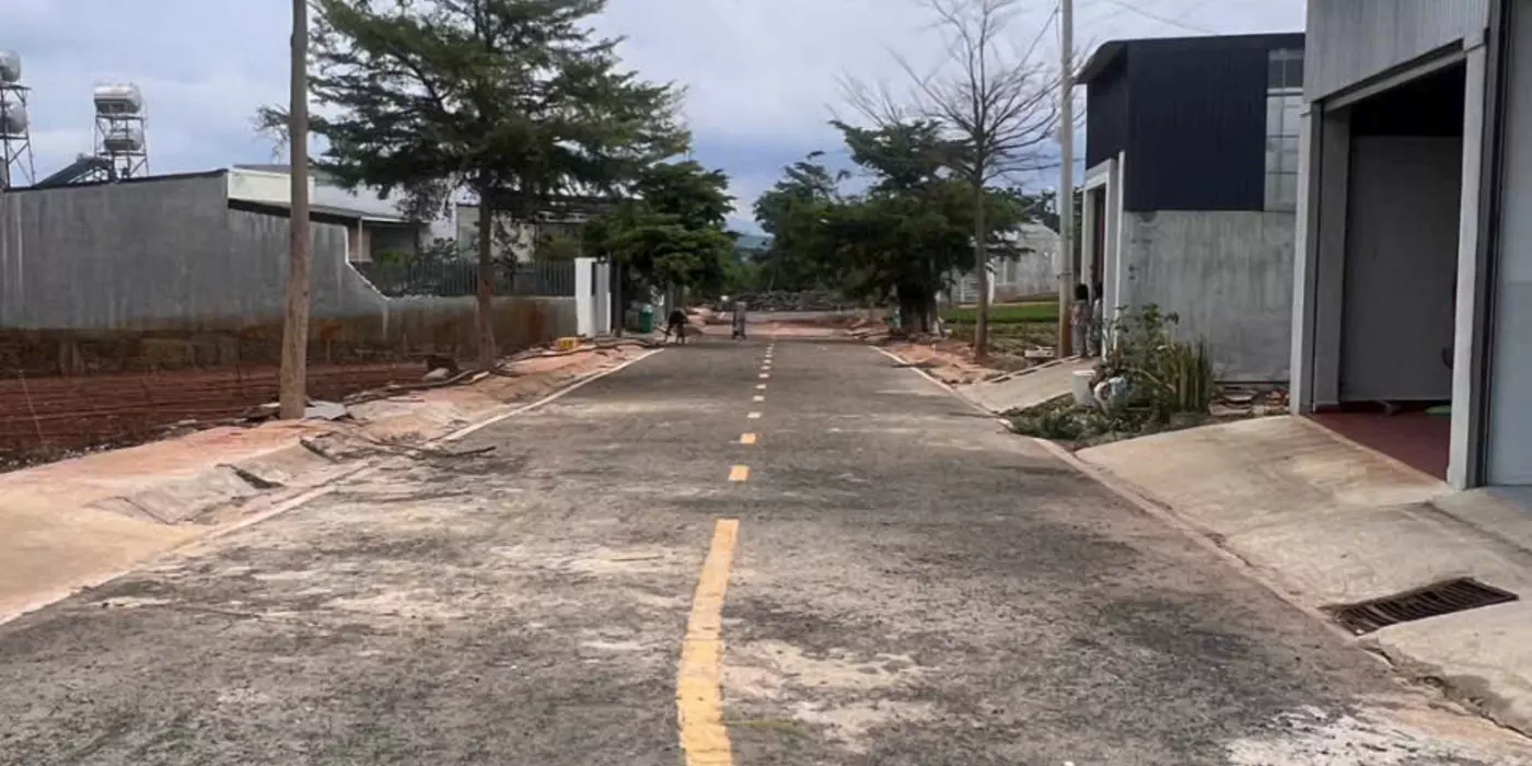 Bán 151m2 đất mặt tiền khu phân lô chữ U Liên Nghĩa Đức Trọng Lâm đồng 1 tỷ 4